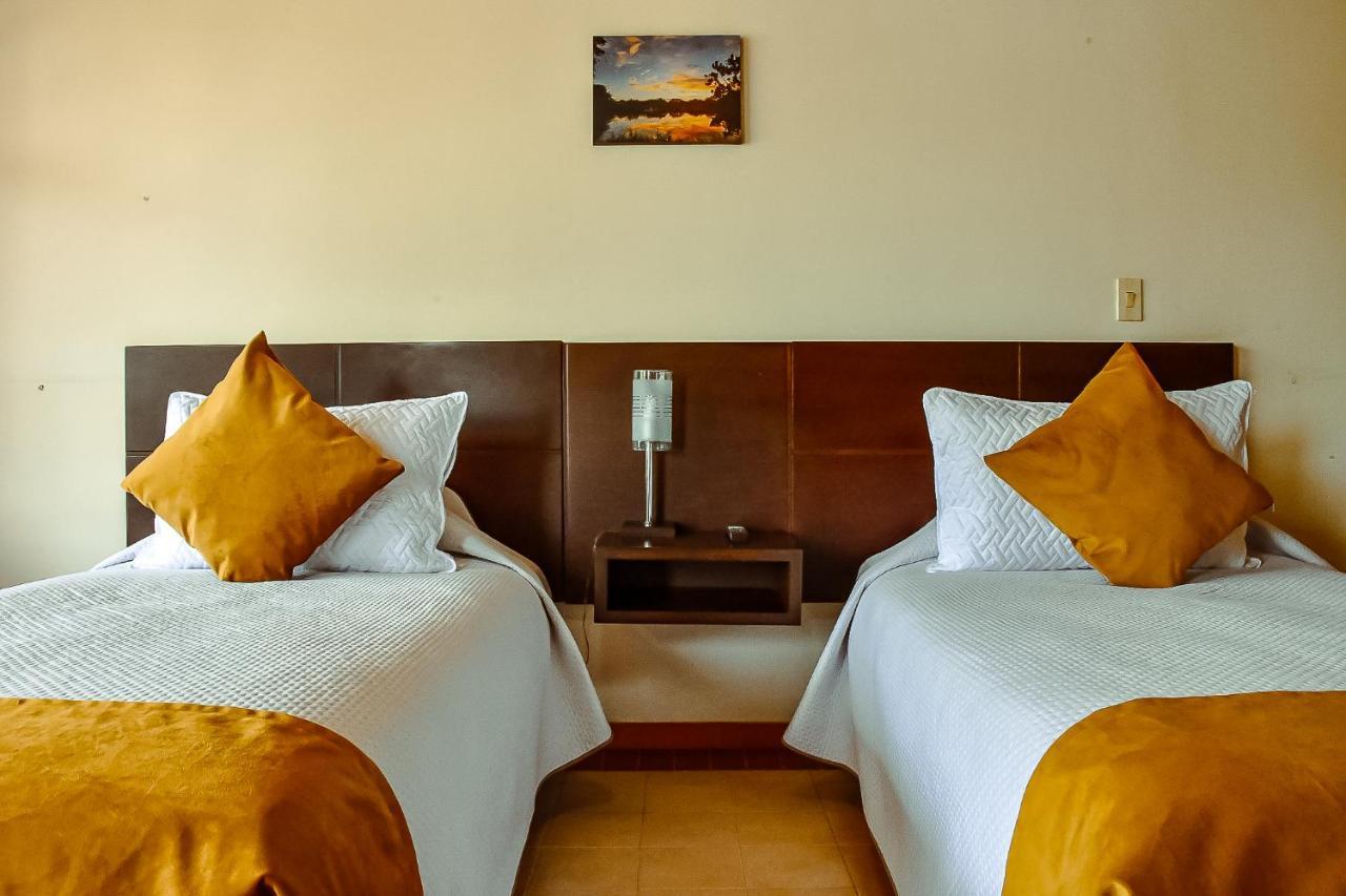 Hotel Villa Vianney Paipa Εξωτερικό φωτογραφία